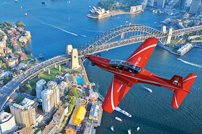 Le Pilatus PC-21 au-dessus de Sydney