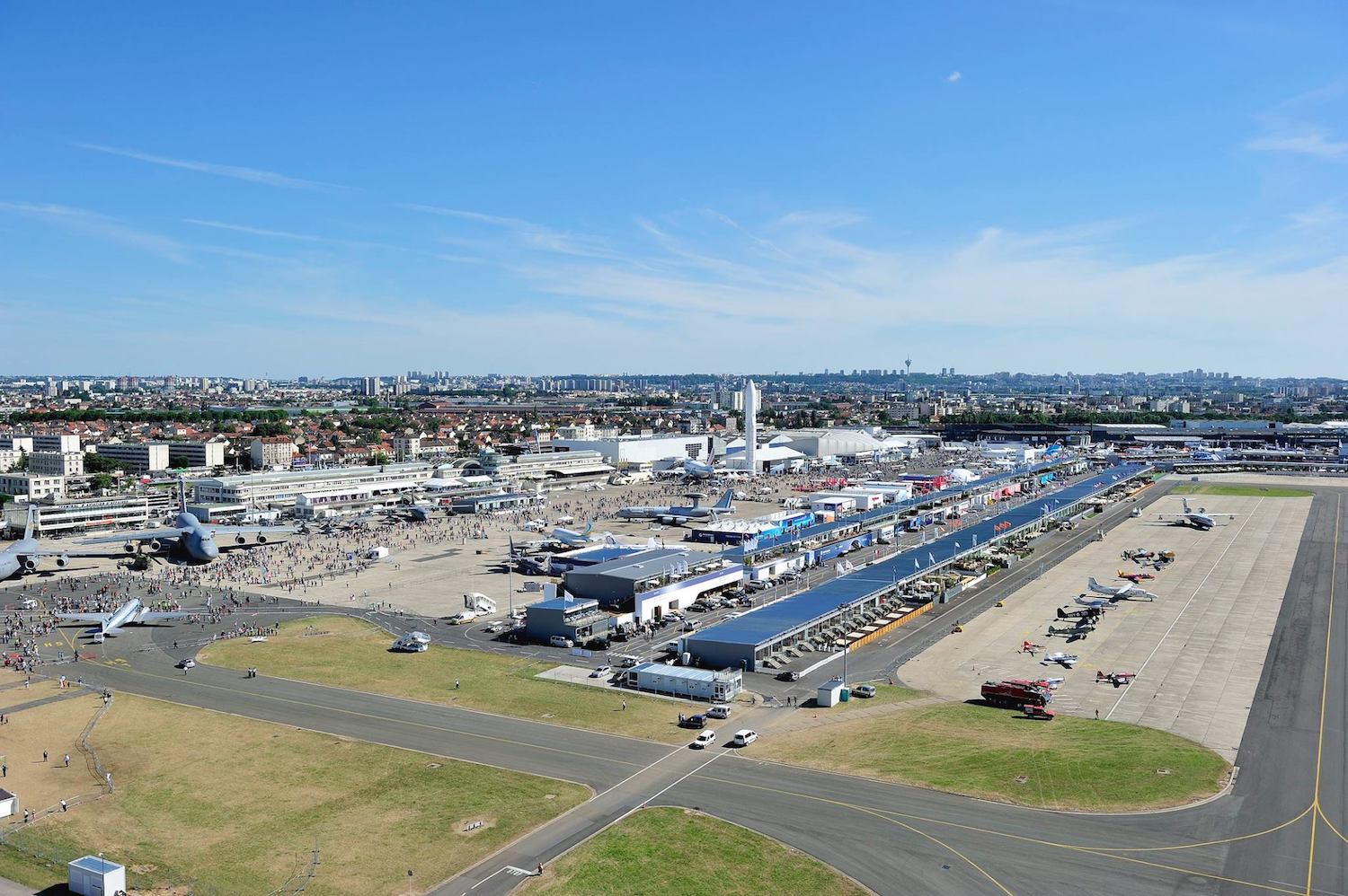 Salon du Bourget : une ville éphémère de 20.000 habitants - Aerobuzz